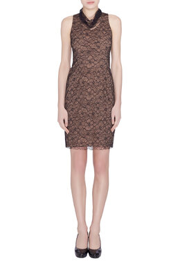 Vera Wang: Чёрное платье 