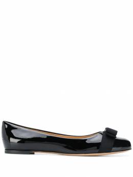 Salvatore Ferragamo: Чёрные балетки  Varina