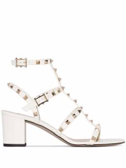 Valentino: Белые сандалии 