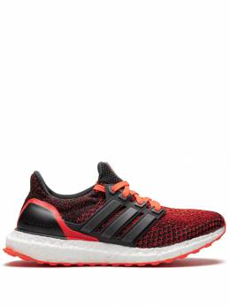 adidas: Чёрные кроссовки  UltraBoost