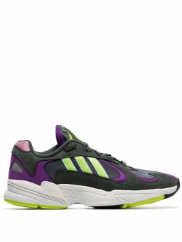 Adidas: Зелёные кроссовки  Yung-1