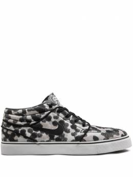 Nike: Белые кроссовки  Zoom Stefan Janoski