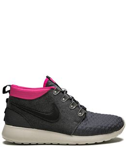 Nike: Кроссовки  Roshe Run