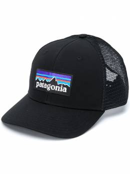 Patagonia: Чёрная шляпа 