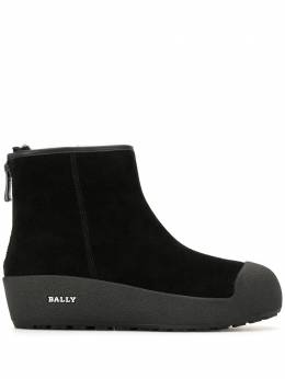 Bally: Чёрные ботинки 