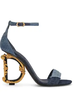 Dolce & Gabbana: Голубые сандалии  DG