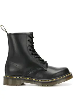 Dr. Martens: Чёрные ботинки 