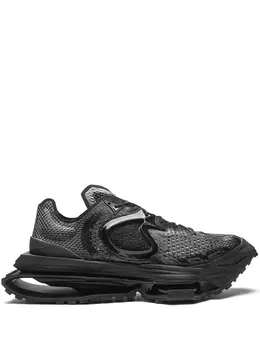 Nike: Белые кроссовки  Zoom MMW 4