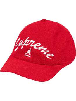 Supreme: Красные шорты 