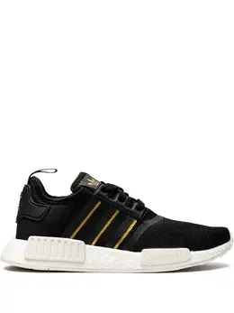 adidas: Чёрные кроссовки  NMD_R1