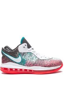 Nike: Белые кроссовки  Lebron 8