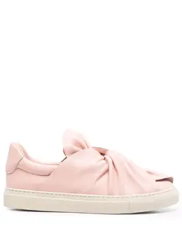Ports 1961: Розовые кроссовки 