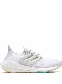 adidas: Белые кроссовки  Ultraboost 21