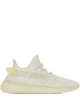 adidas YEEZY: Белые кроссовки 