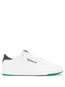 Reebok: Белые кроссовки  Club C 85