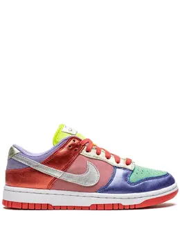 Nike: Серебристые кроссовки  Dunk Low