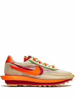 Nike: Оранжевые кроссовки 