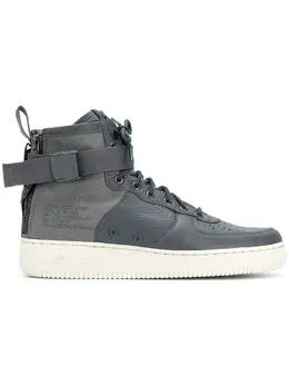 Nike: Кроссовки  SF AF1