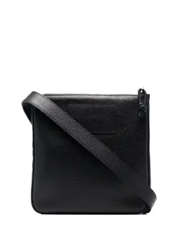 Emporio Armani: Чёрная сумка 