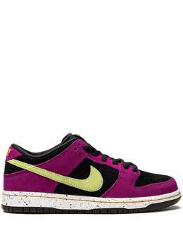 Nike: Красные кроссовки  SB Dunk Low