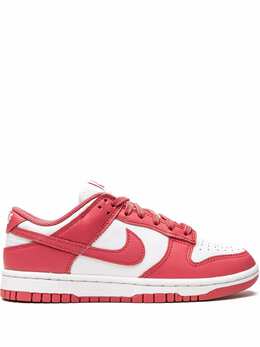 Nike: Красные кроссовки  Dunk Low