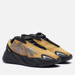 adidas Originals: Жёлтые кроссовки  Yeezy Boost 700 MNVN