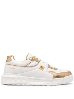 Valentino Garavani: Белые кроссовки 