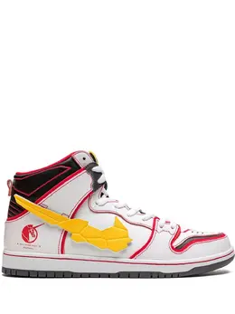 Nike: Белые кроссовки  SB Dunk High Pro QS