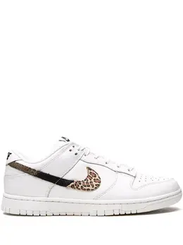 Nike: Белые кроссовки  Dunk Low SE
