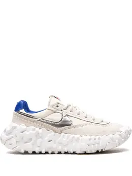 Nike: Светлые кроссовки  Overbreak