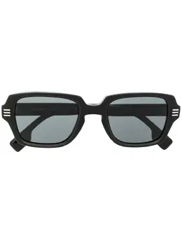Burberry Eyewear: Очки 