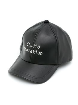 Studio Chofakian: Чёрная кепка 