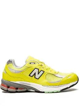 New Balance: Жёлтые кроссовки  2002R