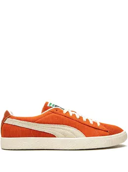 PUMA: Оранжевые кроссовки  Basket VTG