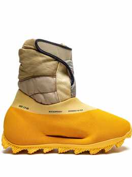 adidas YEEZY: Жёлтые ботинки 