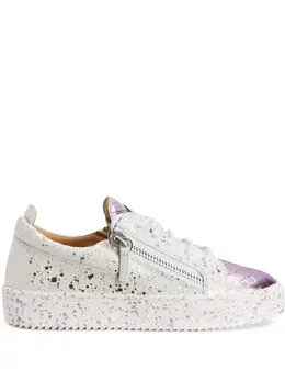 Giuseppe Zanotti: Серебристые кроссовки  Gail