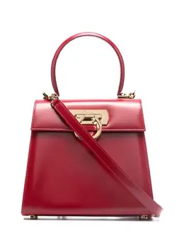 Salvatore Ferragamo: Красная сумка на руку  Gancini