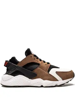 Nike: Коричневые кроссовки  Air Huarache