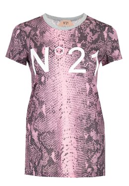 No21: Розовая футболка 