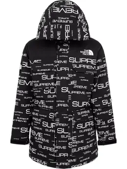 Supreme: Чёрный пуховик 