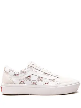 Vans: Белые кроссовки  ComfyCush Old Skool