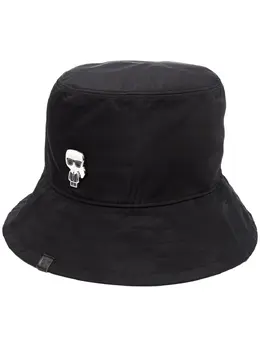 Karl Lagerfeld: Панама 