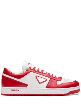 Prada: Красные кроссовки 