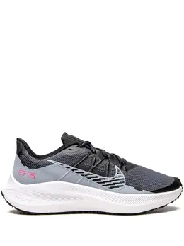 Nike: Чёрные кроссовки  Winflo 7 Shield