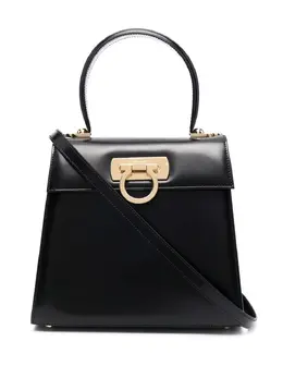 Salvatore Ferragamo: Чёрная сумка  Gancini