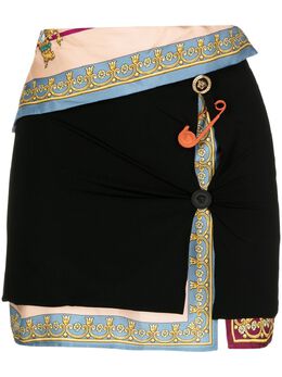 Versace: Короткая юбка  Safety Pin