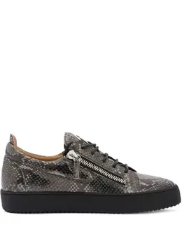 Giuseppe Zanotti: Чёрные кроссовки  Frankie