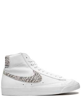 Nike: Белые кроссовки  Blazer Mid 77