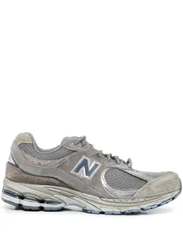 New Balance: Кроссовки  2002R
