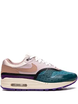 Nike: Фиолетовые кроссовки  Air Max 1